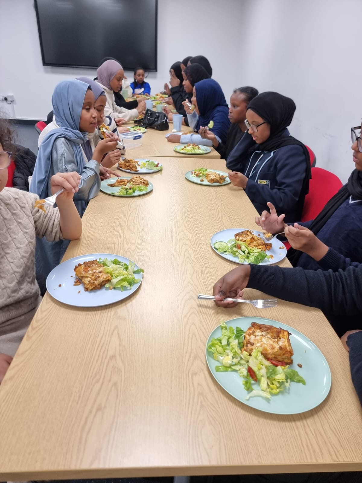 Monday Girls Youth Club - youth at NIC Centre image from 17-11-2025